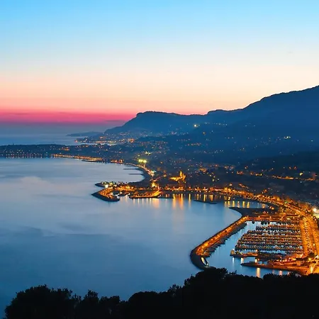 Amazing Sea Views Over The Riviera * Grimaldi (Liguria)