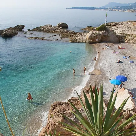 Amazing Sea Views Over The Riviera *