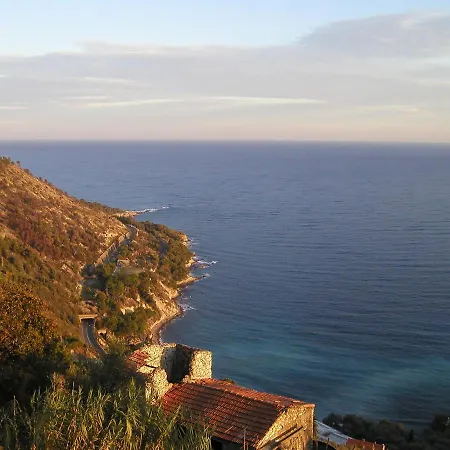 Amazing Sea Views Over The Riviera